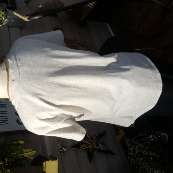 NWT RAE DUNN ♡ Super Sweet Cream|Gray|Black LOVE YOU MOM. Short Sleeve T-Shirt S - Picture 6 of 12